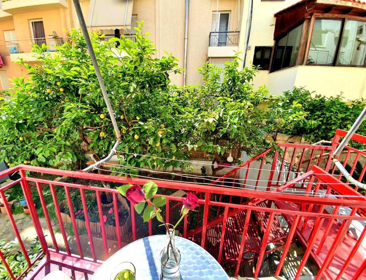 Casa Bonita, House With Private Entrance And Garden, Between Center And Sea 雅典 外观 照片